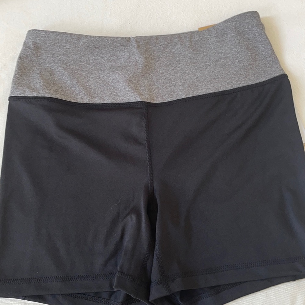 Black with gray Reebok Uptown high rise short Med